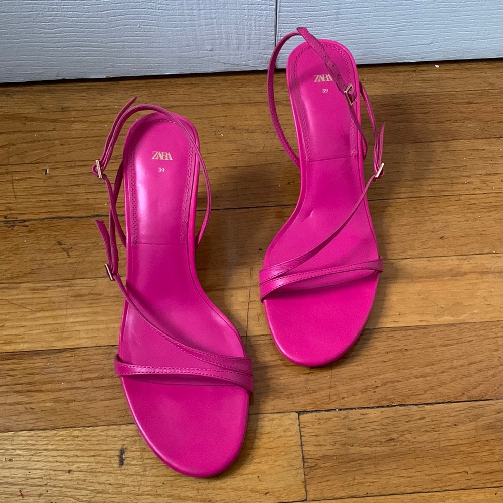 Zara Hot Pink Slingback Heel / Kitten Heel, size 8.5